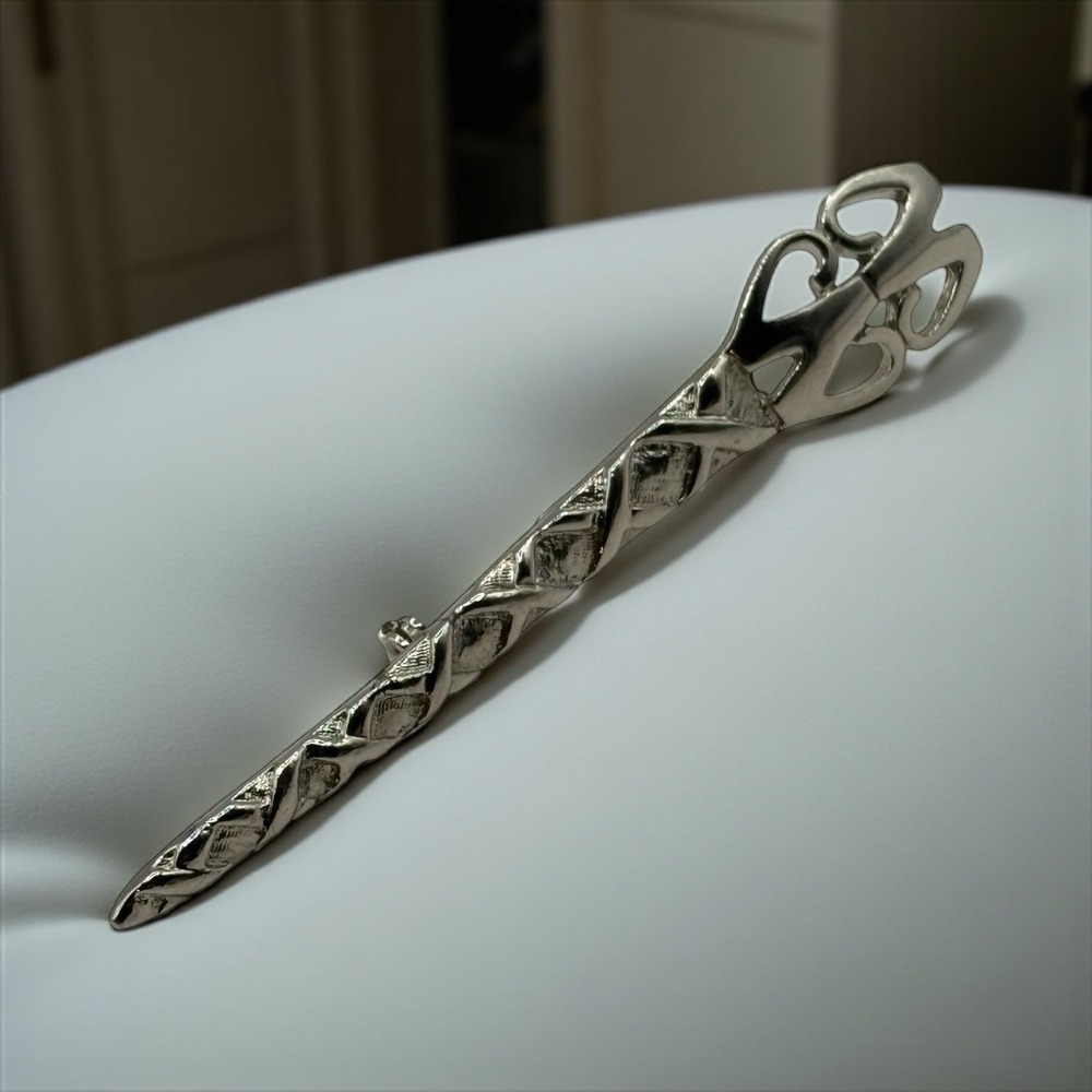 Vintage Art Nouveau Revival Bar Brooch Ornate Silver Tone Textured Open‎ Work